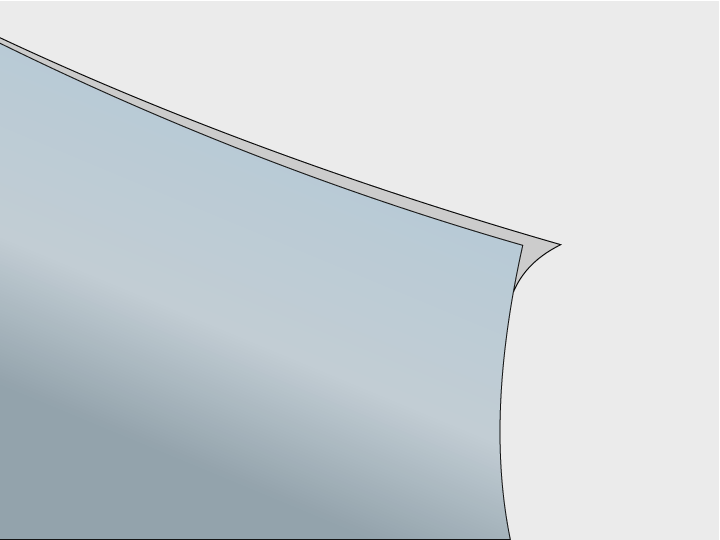 Die Klebefläche der Gebäudeglasfolie ist durch eine dünne transparente Folienschicht (Trägerfolie) geschützt. Diese rückseitige Trägerfolie muss unmittelbar vor der Montage entfernt werden.