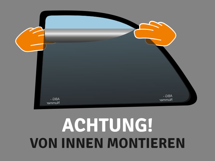 Lege die Folie jetzt auf der Innenseite vorsichtig an ohne dabei in Kontakt mit der Verkleidung zu kommen. Richte die Folie nach unten aus und schlage dann den oberen Teil zur Scheibe hin um, so dass die Folie voll am Glas anliegt. Streiche ggf. Lufteinschlüsse vorsichtig mit der Hand aus der Folie und richte die Folie abschließend an allen Rändern genau aus. Lege die Folie jetzt auf der Innenseite vorsichtig an ohne dabei in Kontakt mit der Verkleidung zu kommen. Richte die Folie nach unten aus und schlage dann den oberen Teil zur Scheibe hin um, so dass die Folie voll am Glas anliegt. Streiche ggf. Lufteinschlüsse vorsichtig mit der Hand aus der Folie und richte die Folie abschließend an allen Rändern genau aus.