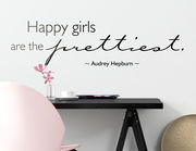 Wandtattoo "Happy Girls" mit Zitat von Audrey Hepburn