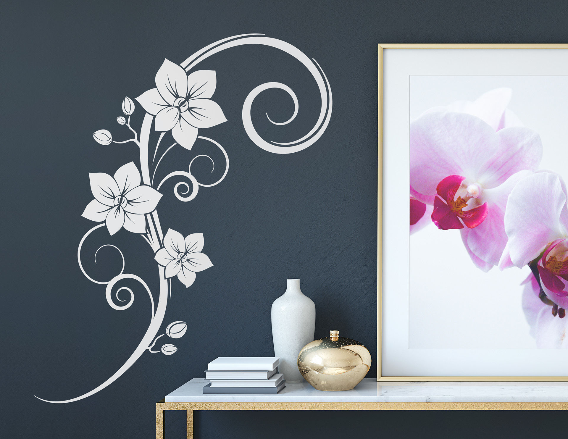 Wandtattoo „Orchideenbouquet“ bringt Weiblichkeit in Räume