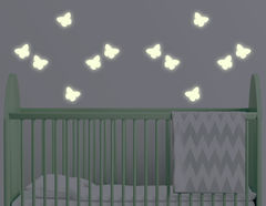 Leuchtsticker-Wandtattoo Shiny Butterflies - süße Träume garantiert!