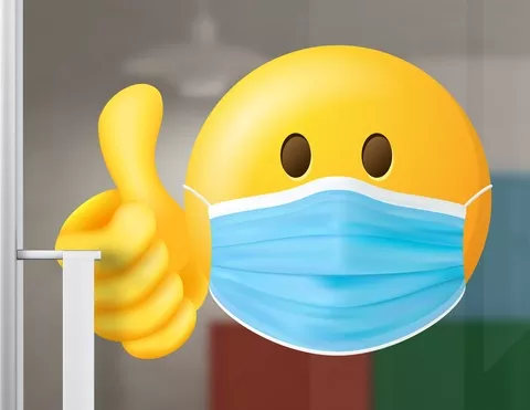 Aufkleber Smiley mit Maske Aufkleber Smiley mit Maske