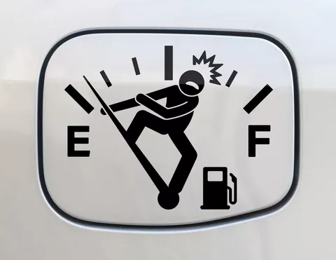 Autoaufkleber Icon-Man vs. Tankanzeige Autoaufkleber Icon-Man vs. Tankanzeige