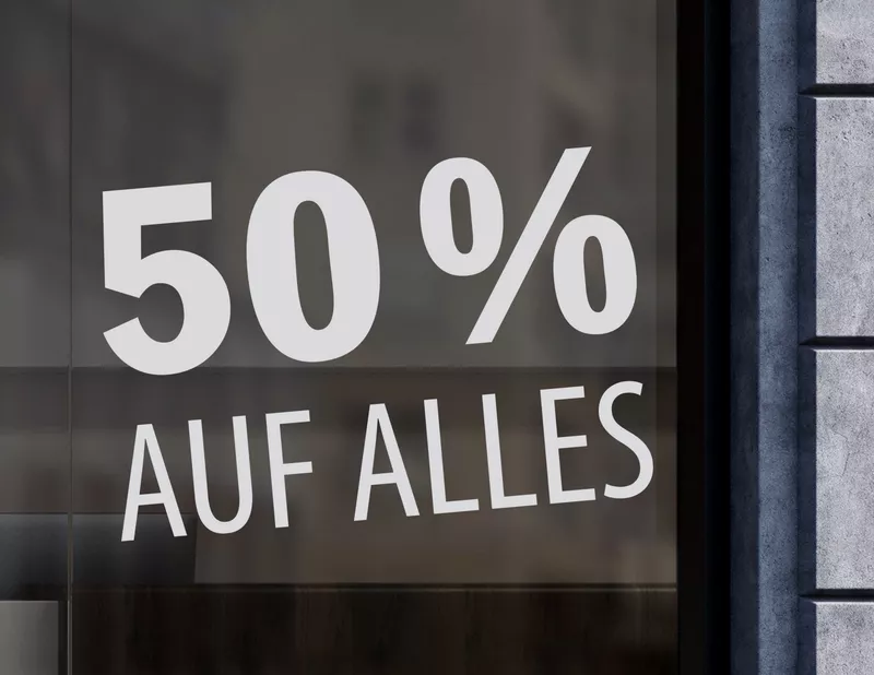 Aufkleber „AUF ALLES“ mit Wunschtext für Schlussverkauf